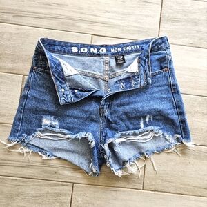 S.O.N.G Mom Shorts Ripped Denim